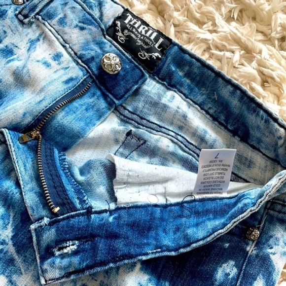 THRILL | JUNIOR SIZE 7 STYLE ACID WASHED JEANS - Picture 6 of 9